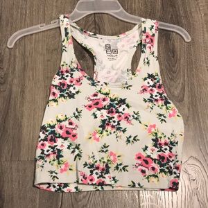 Crop top/ medium